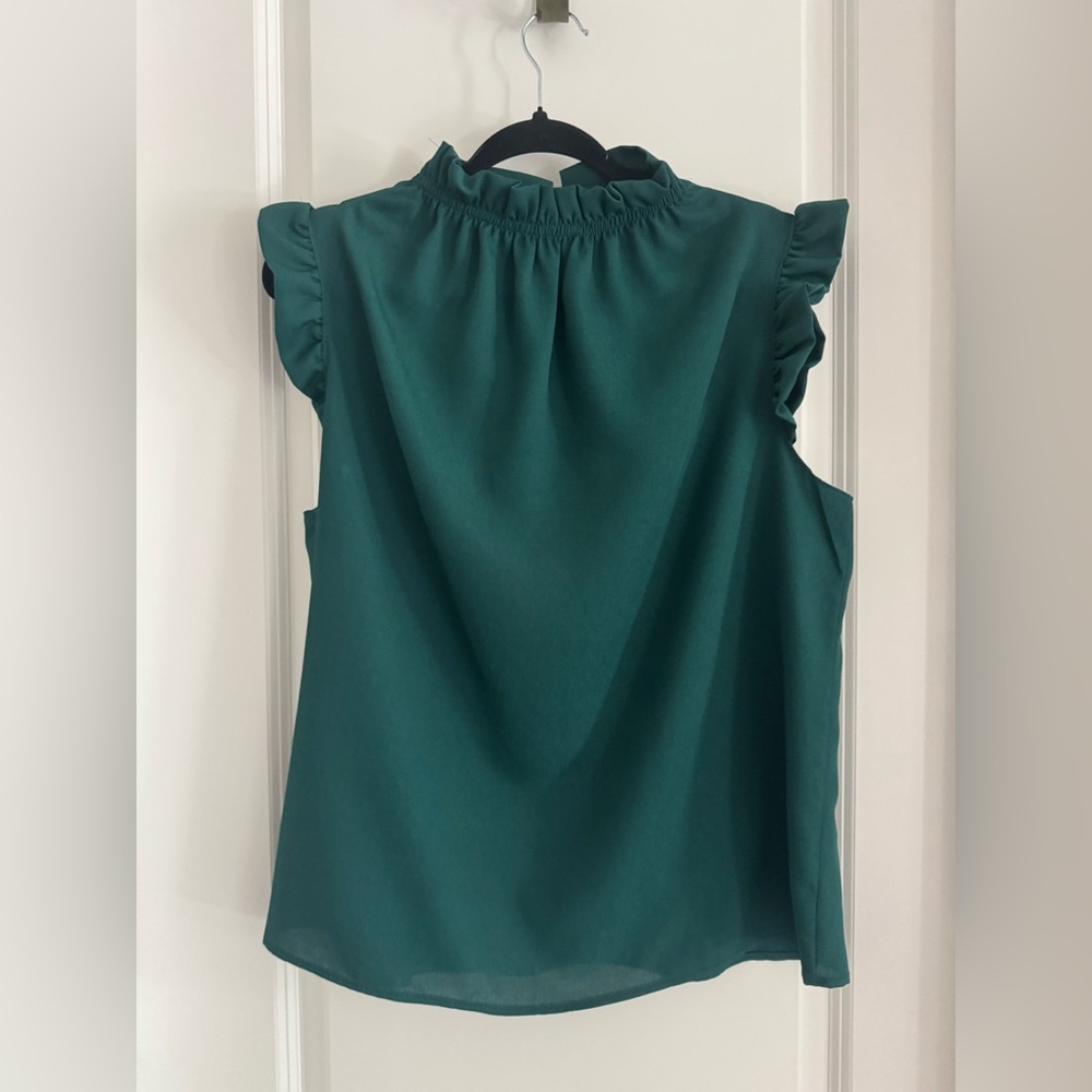 Elegant Green Ruffle Sleeve Top